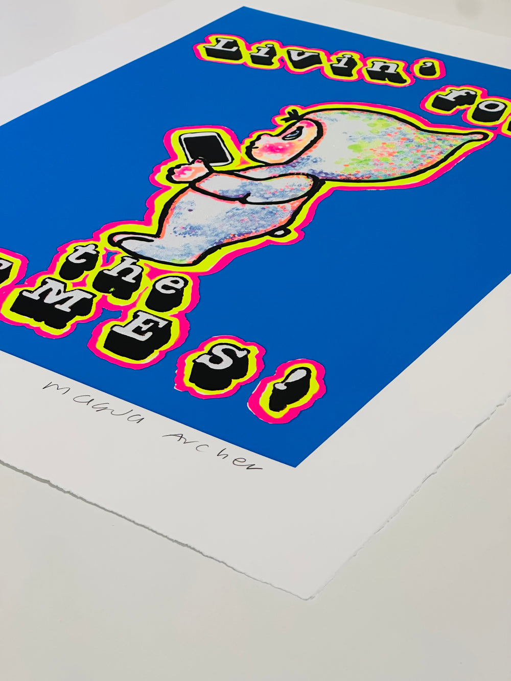 LiViNG FOR THE MEMES