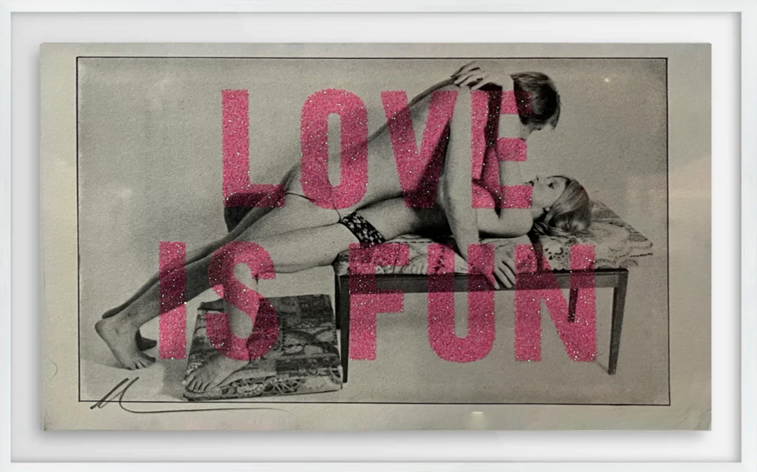 LOVE iS FUN - PINK