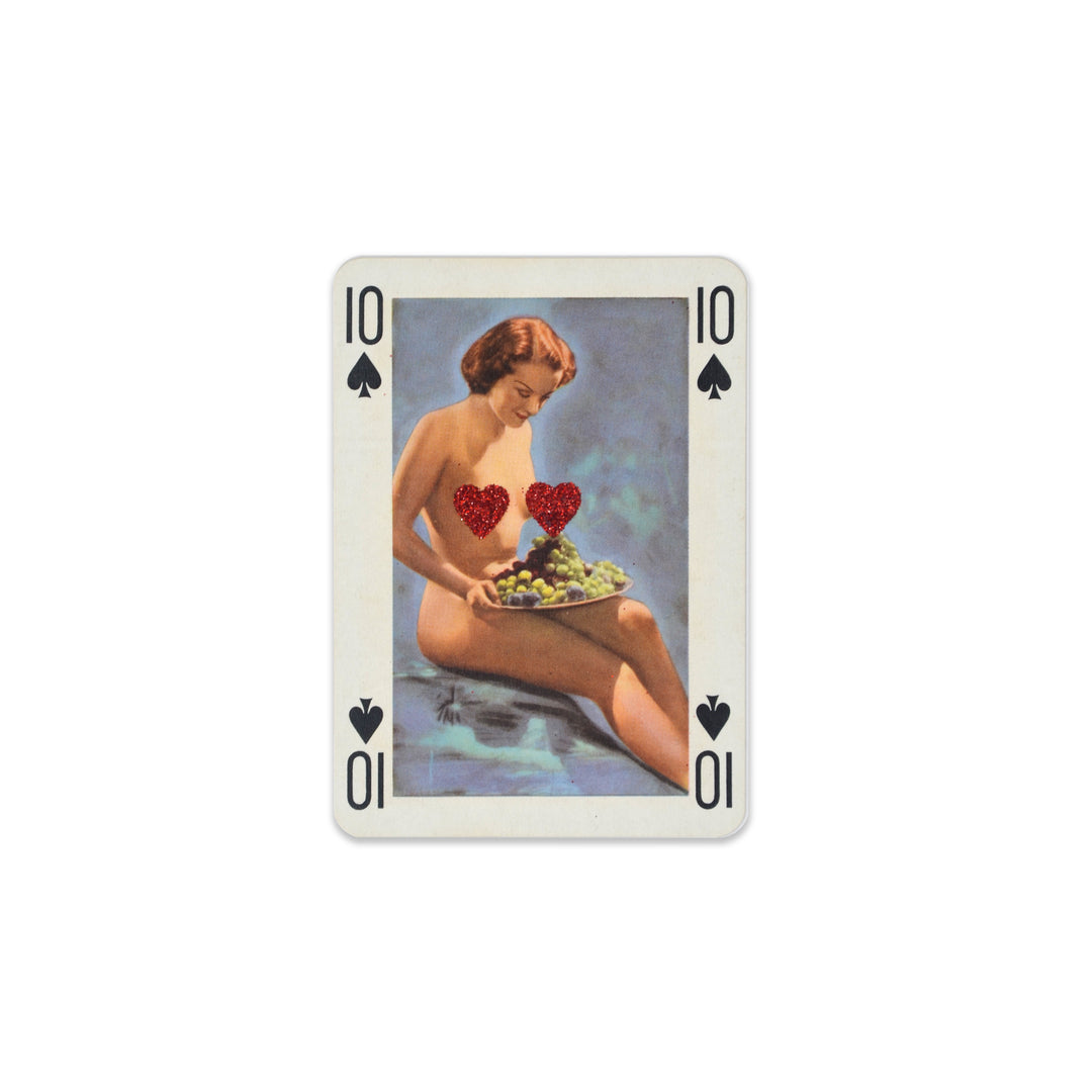 ViNTAGE AUSTRiAN PLAYiNG CARDS - RED GLiTTER
