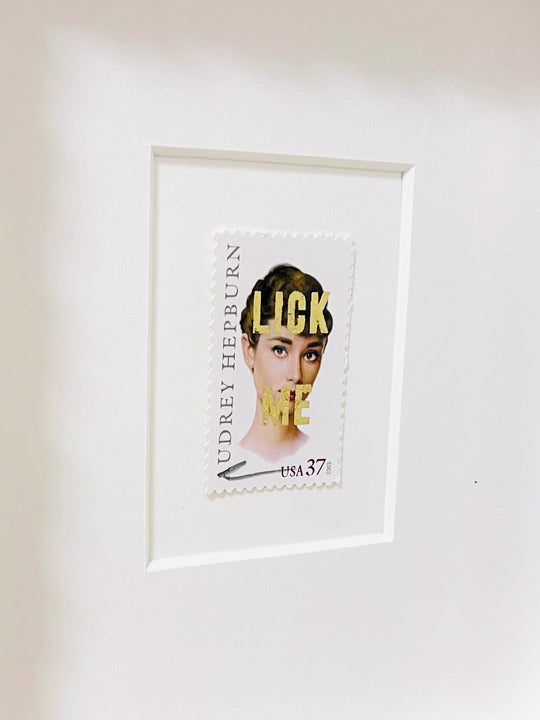 LiCK ME STAMP - GOLD