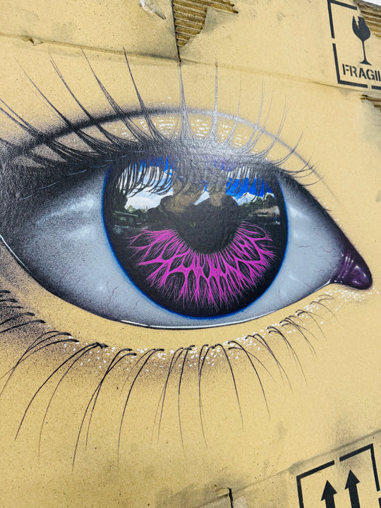 FRAGiLE - HAND FiNiSHED - PiNK