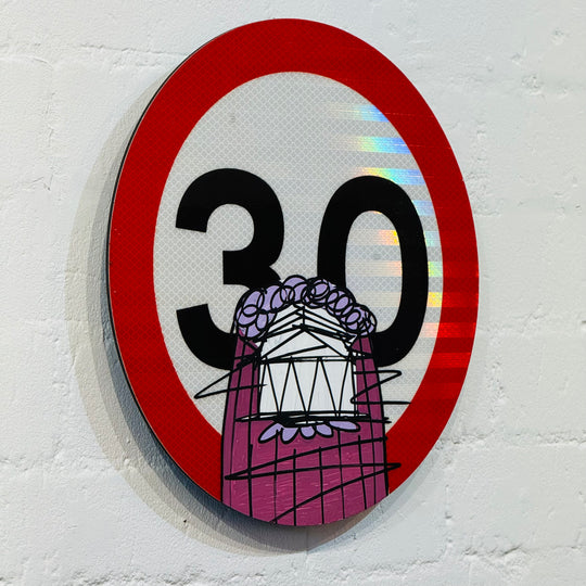 30 ROAD SiGN