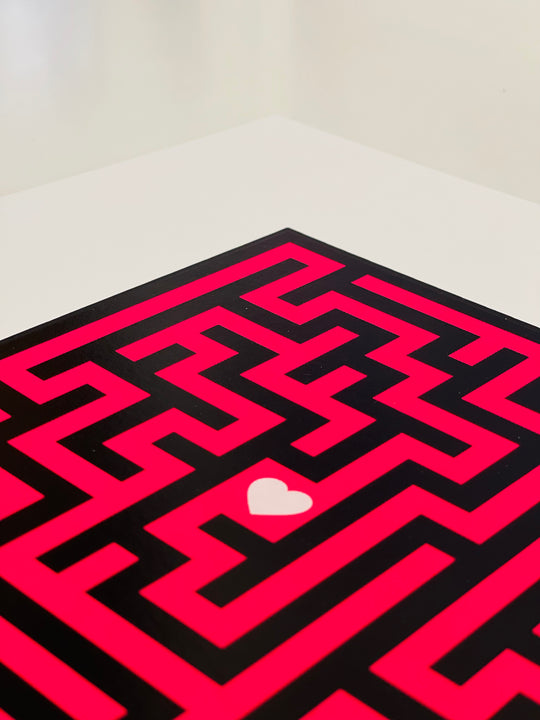 FiND YOUR WAY: FLUORO PiNK & BLACK
