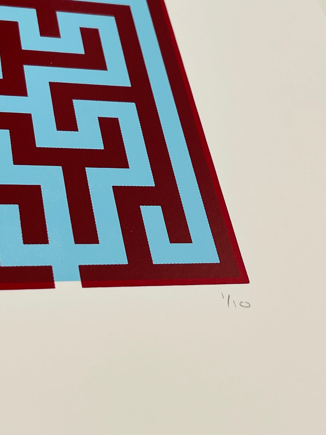 FiND YOUR WAY: BLUE & DARK RED