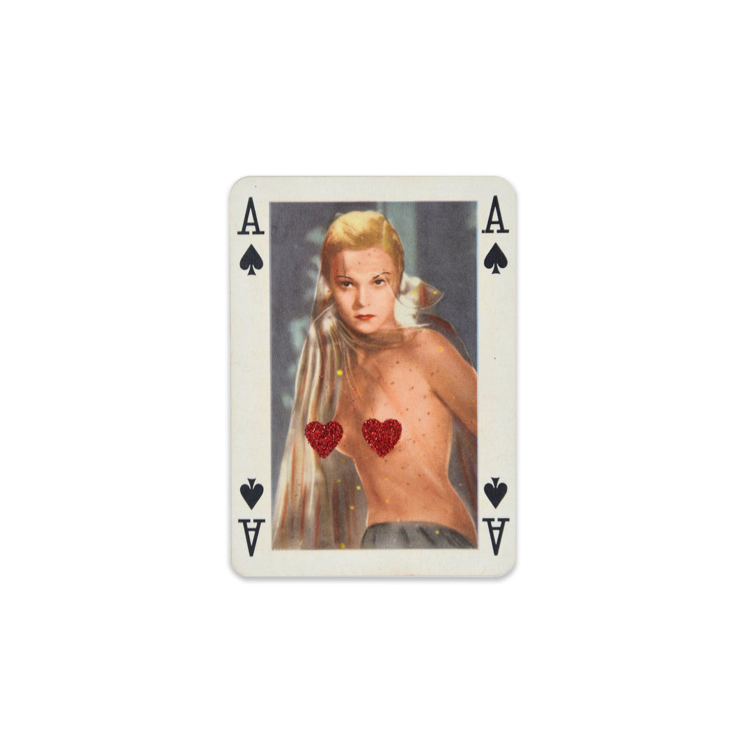 ViNTAGE AUSTRiAN PLAYiNG CARDS - RED GLiTTER