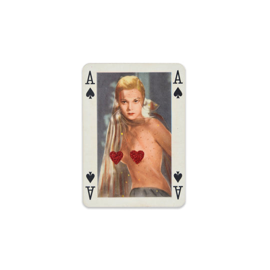 ViNTAGE AUSTRiAN PLAYiNG CARDS - RED GLiTTER