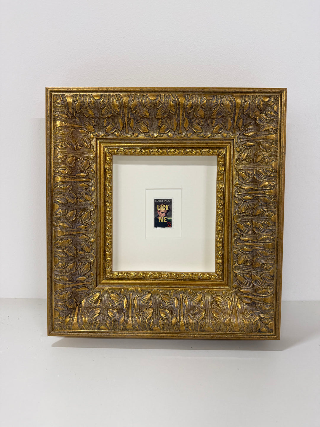 LiCK ME STAMP - GOLD