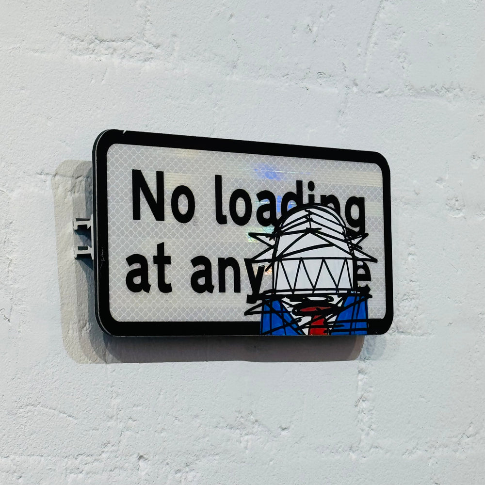 NO LOADiNG BLUE SUiT