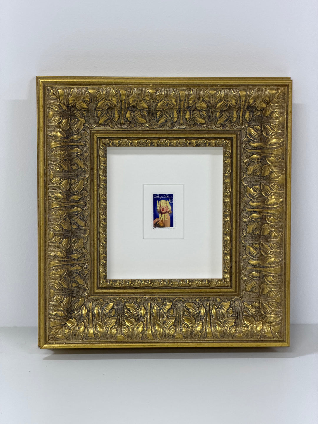 LiCK ME STAMP - GOLD