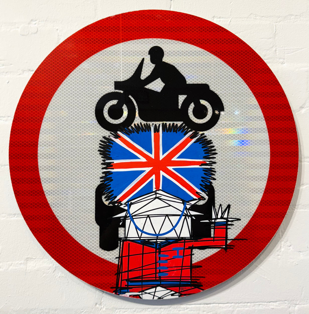 MOTORBiKE CAR BEEFEATER
