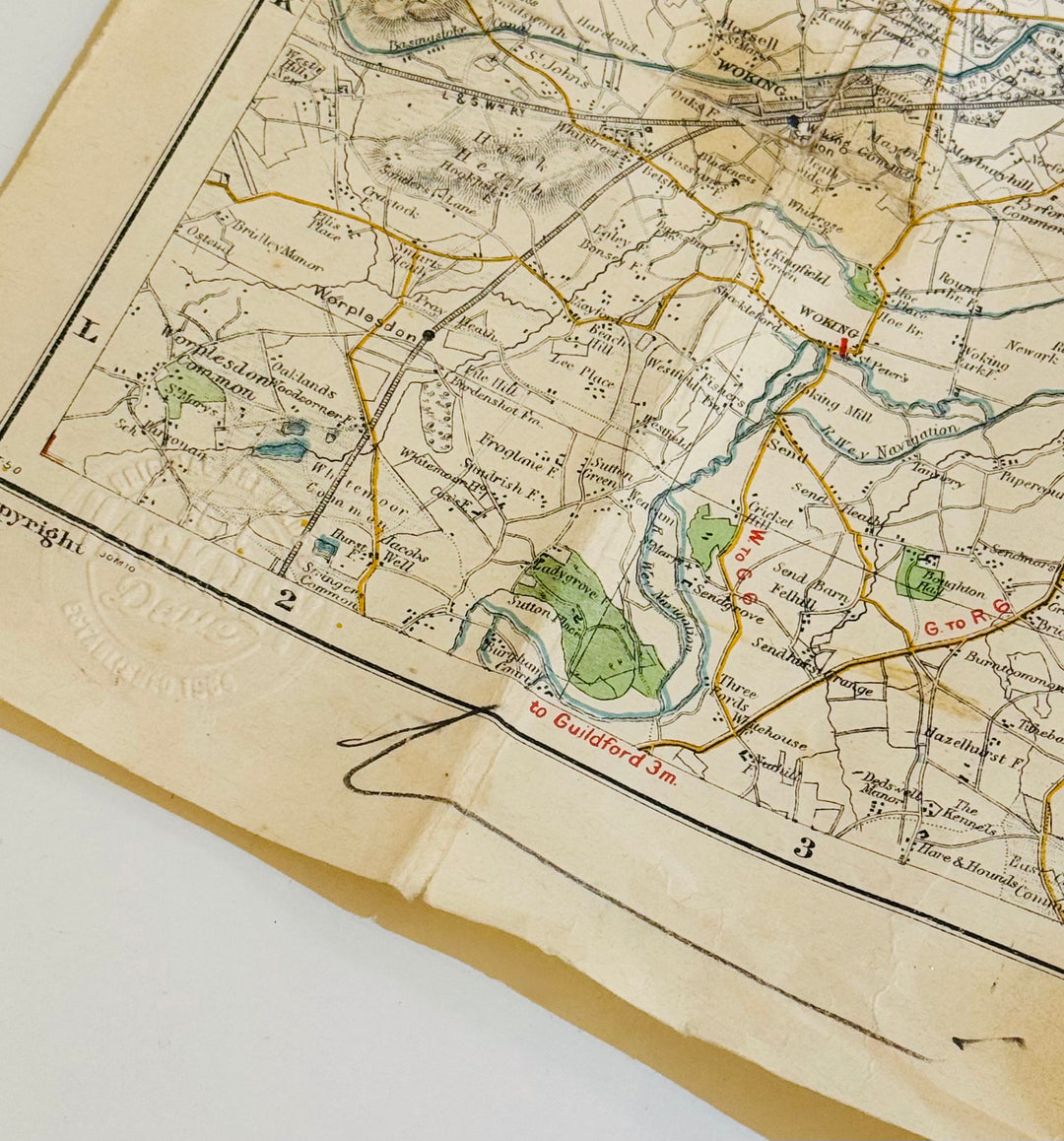 LONDON iS ALWAYS A GOOD iDEA WHiTE - LARGE ViNTAGE MAPS
