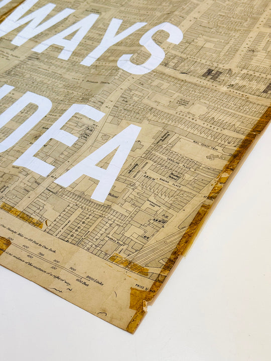 LONDON iS ALWAYS A GOOD iDEA WHiTE - LARGE ViNTAGE MAPS
