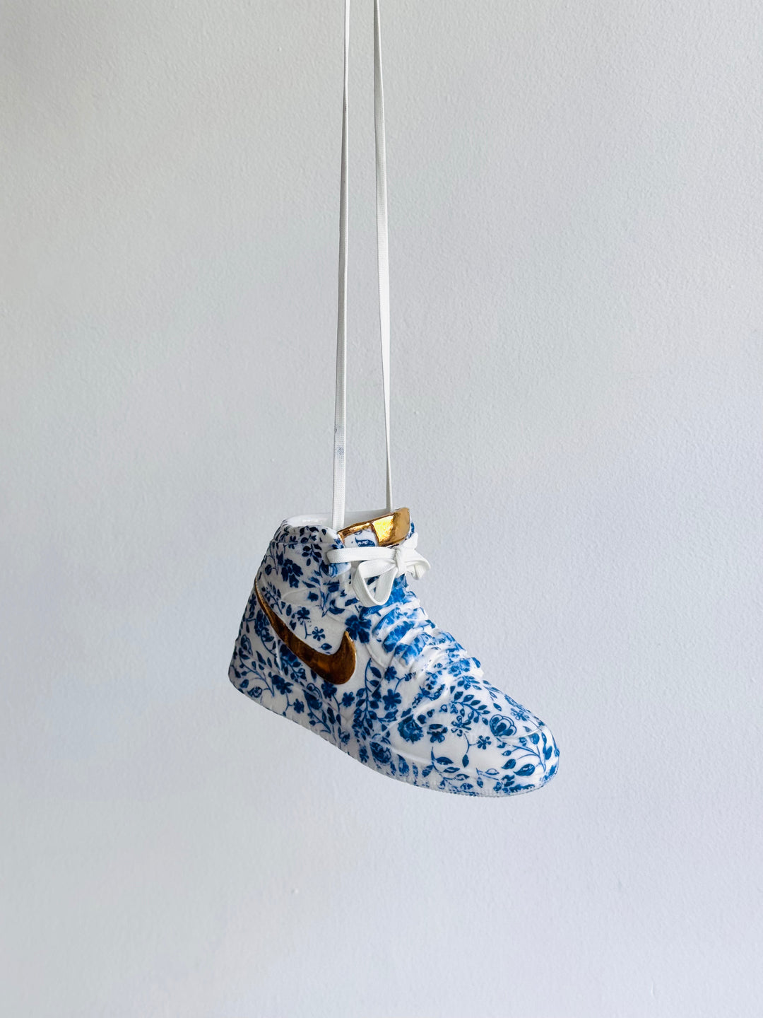 FLORAL ViNE JUNiOR JORDAN 1