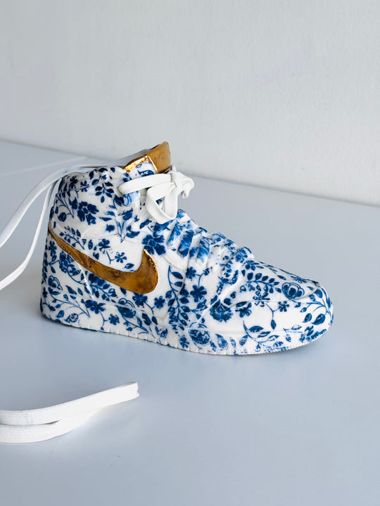 FLORAL ViNE JUNiOR JORDAN 1