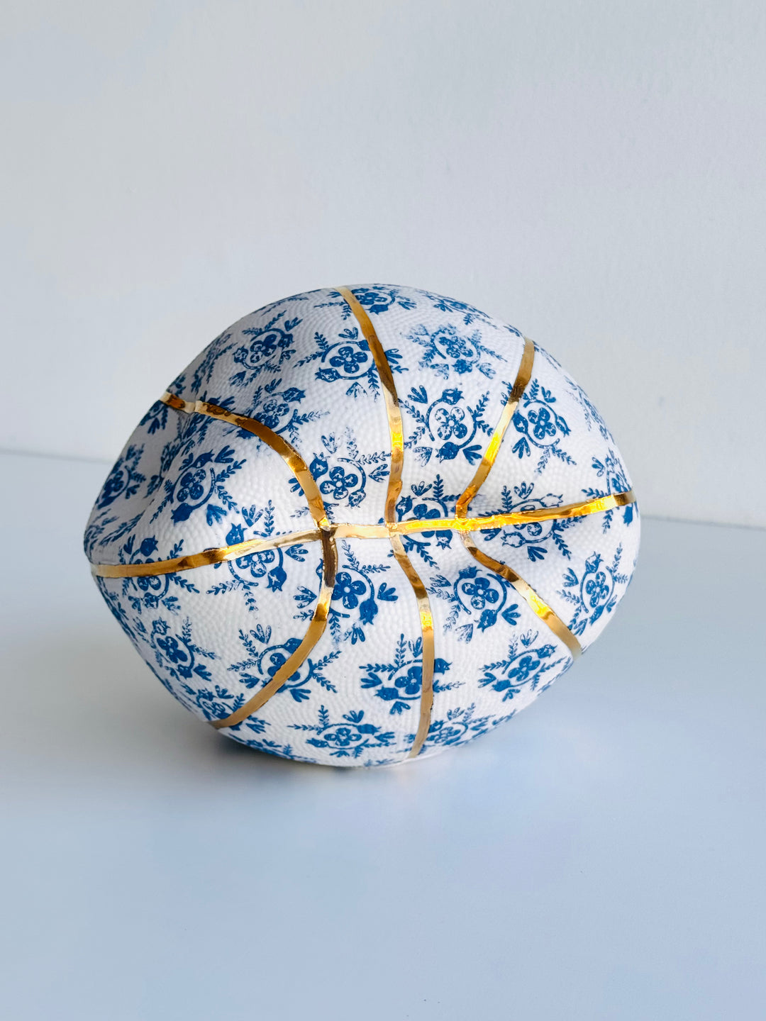 BOTANiSCH COLLAPSED BASKETBALL