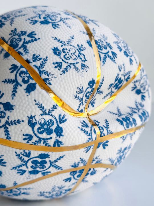 BOTANiSCH COLLAPSED BASKETBALL