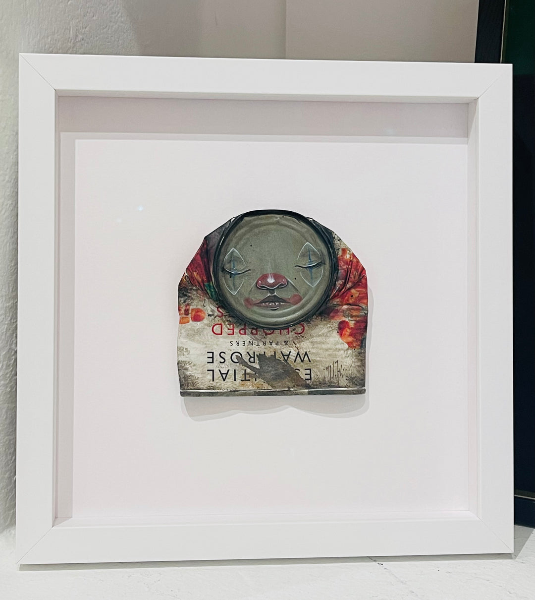 HUSH MY DARLiNG DON'T YOU CRY