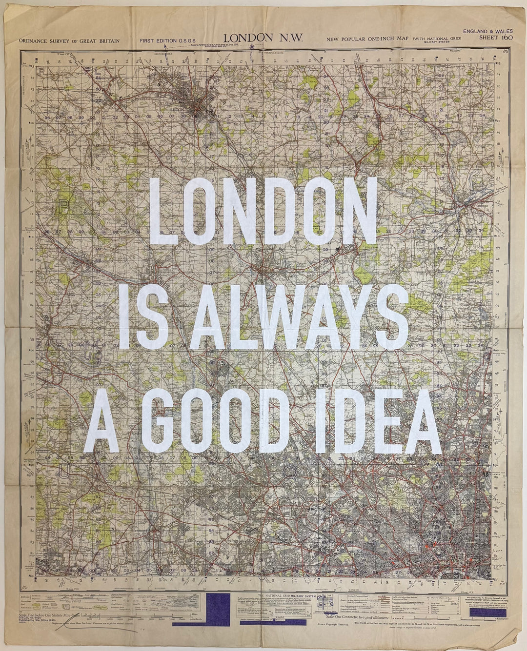 LONDON iS ALWAYS A GOOD iDEA WHiTE - LARGE ViNTAGE MAPS