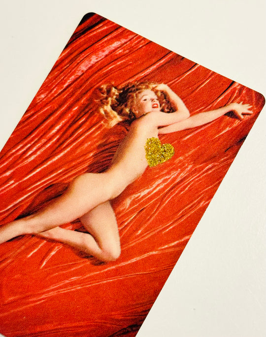 MARiLYN PLAYiNG CARDS (REACHiNG)