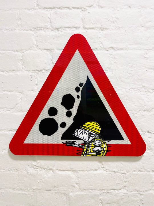 TRiANGLE SiGN