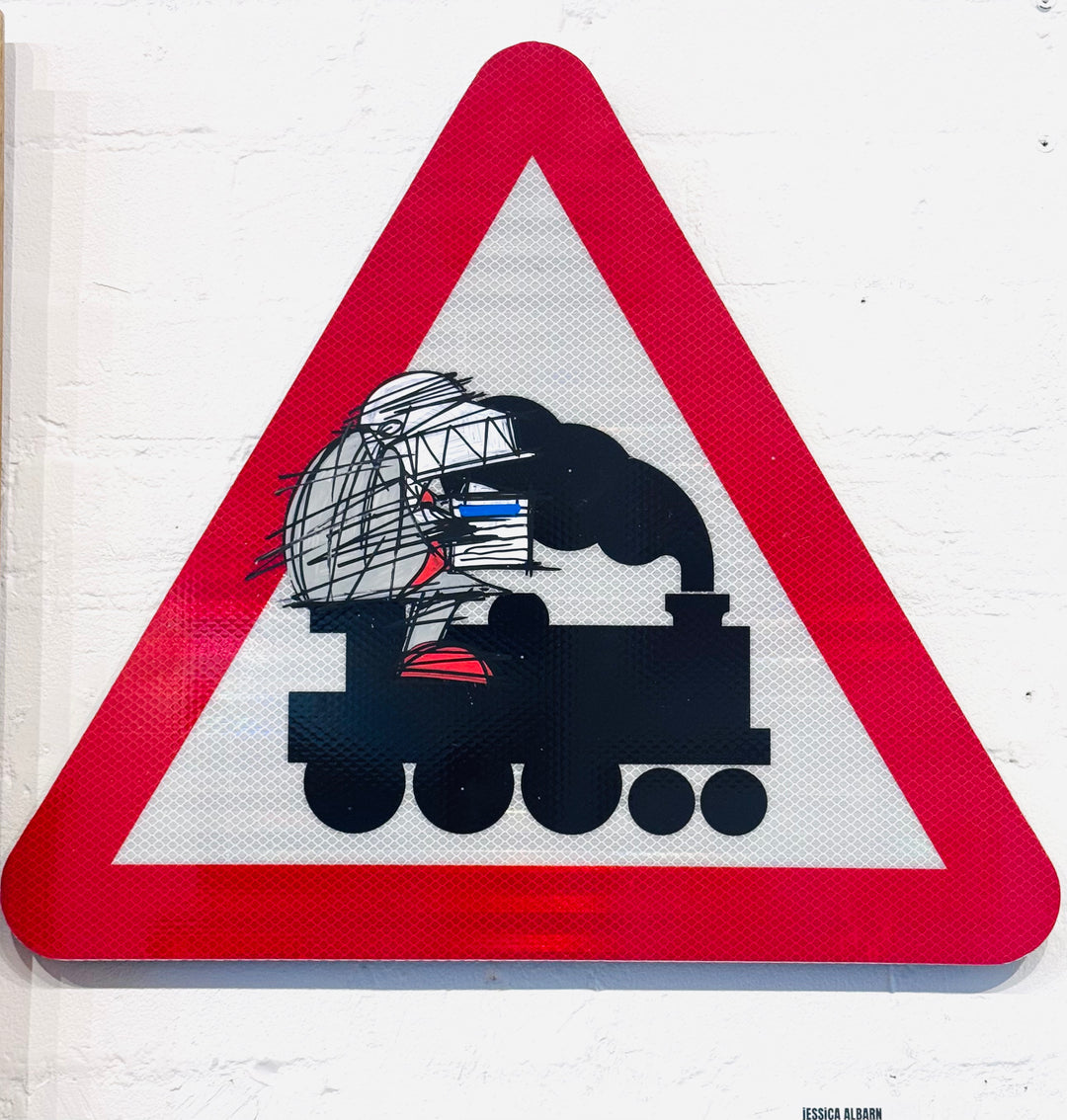 TRiANGLE SiGN