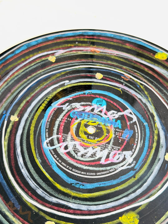 COSMOS ViNYL