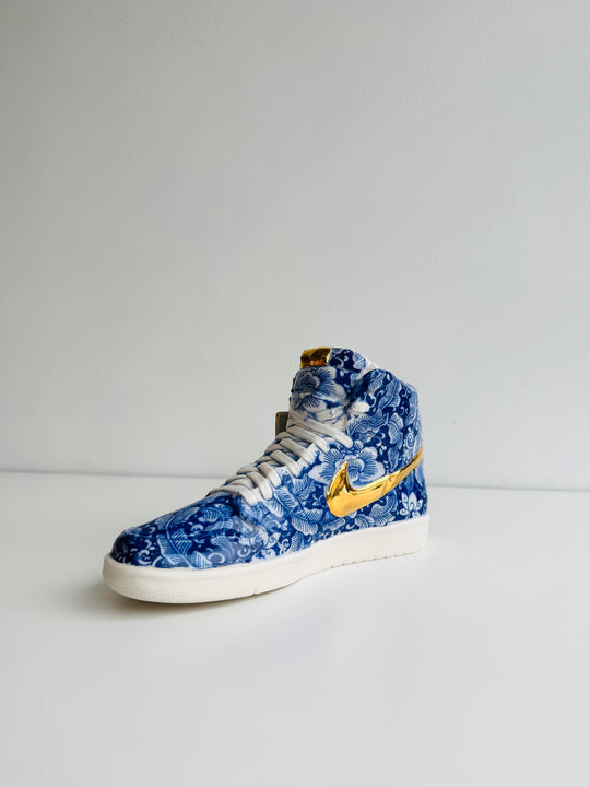 BAROQUE JORDAN 1 w. GOLD SWOOSH
