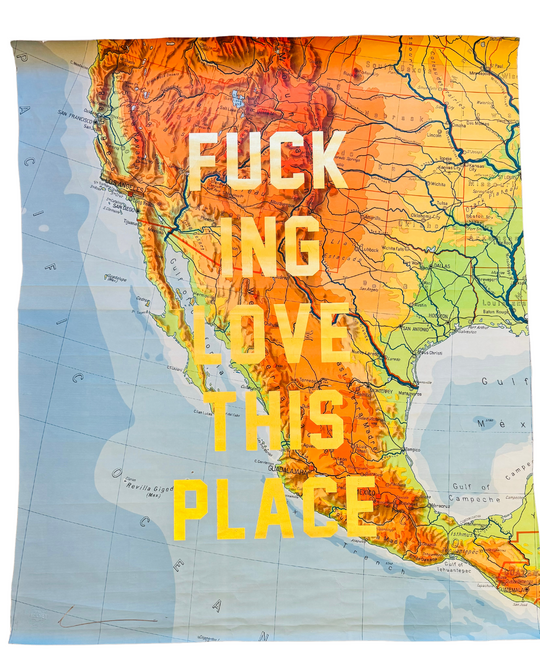 FUCKiNG LOVE THiS PLACE XL